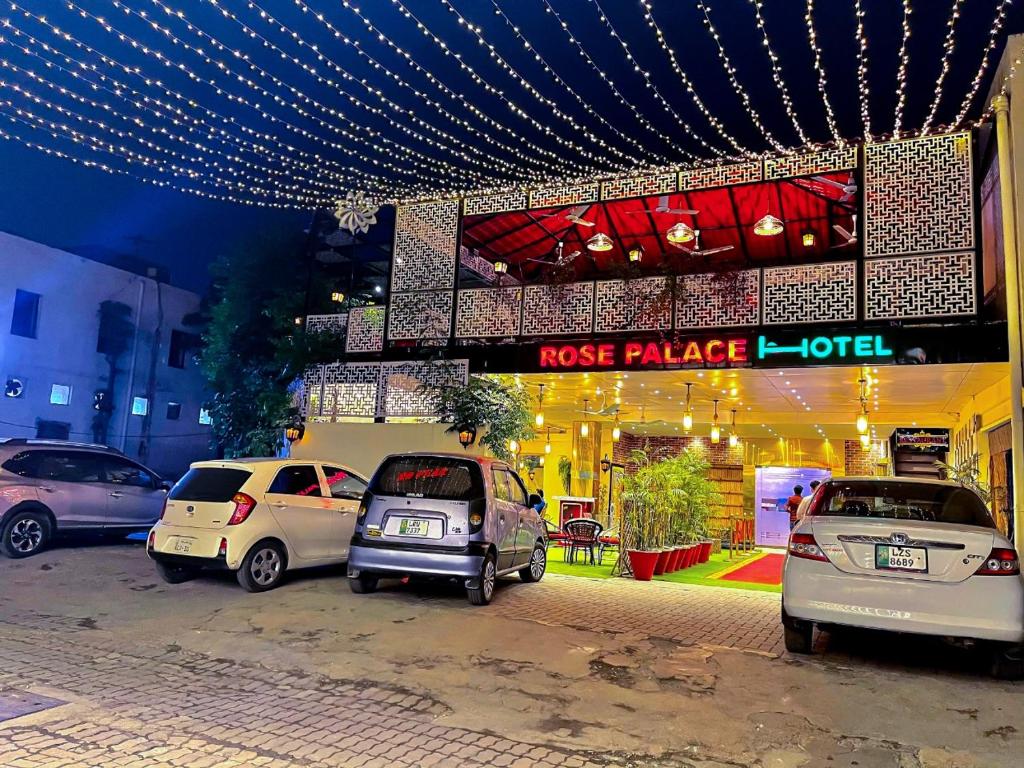 Rose Palace Hotel, Gulberg